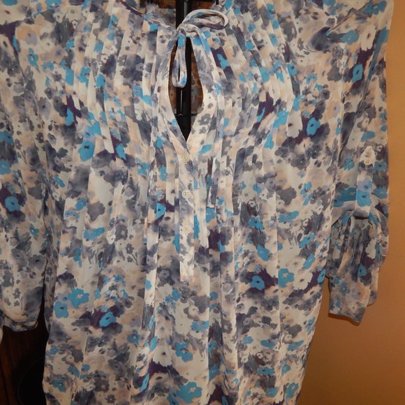 Ladies Lauren Conrad Blouse - Tunic - Top   Size M - Picture 5 of 10